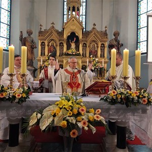 Biskup Gorski predvodio uskrsnu misu u Samoboru